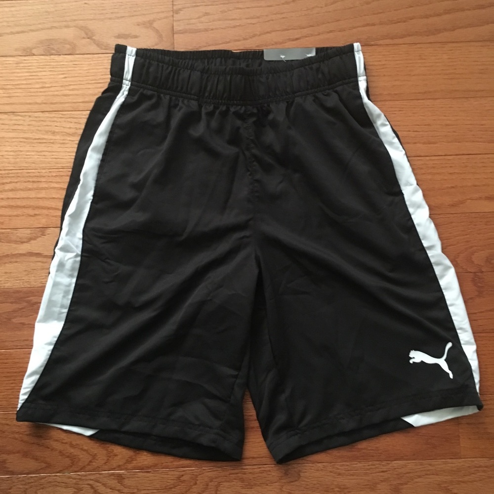 Men’s puma shorts
